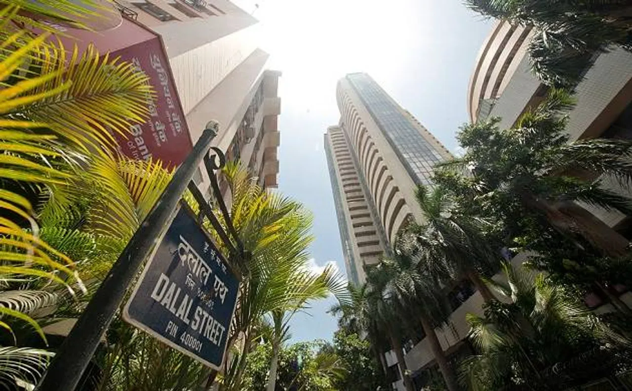 Sensex falls over 300 points, Nifty slips below 8550 mark amid weak global cues