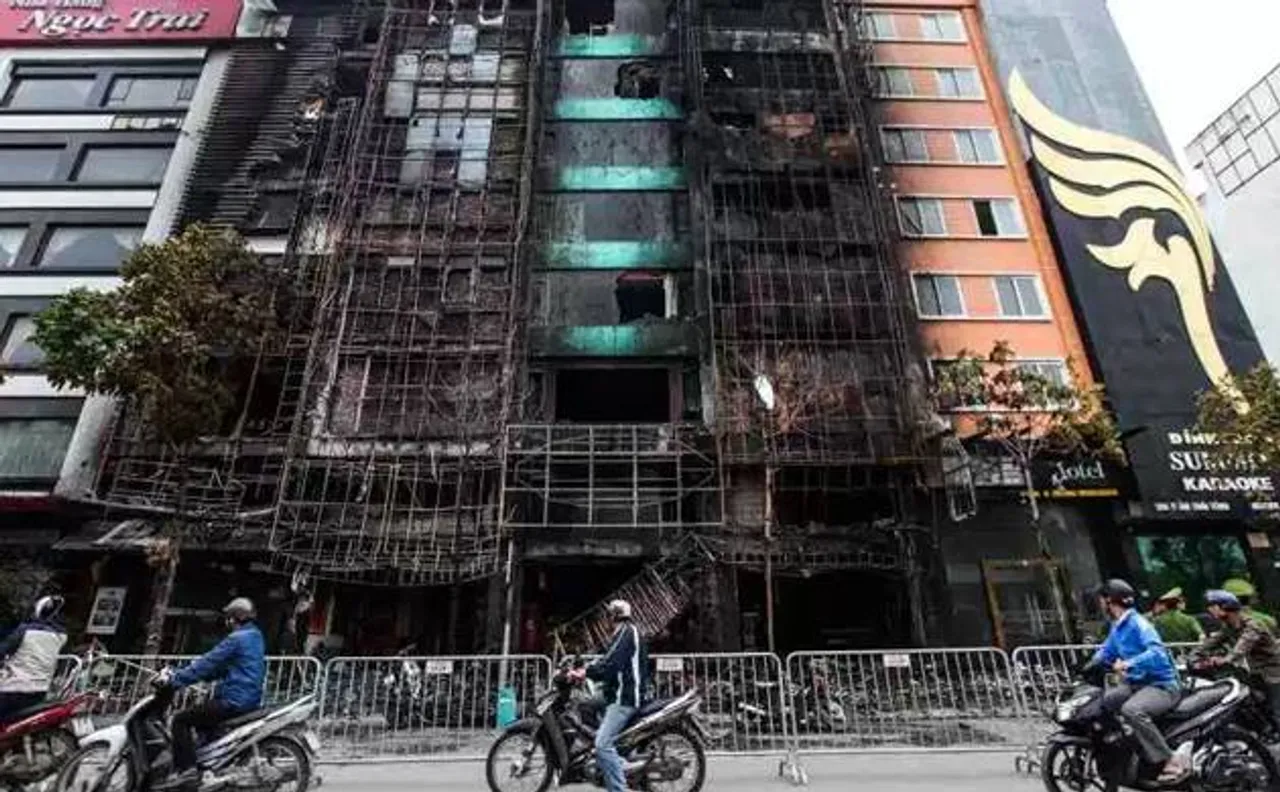 Fire rips through karaoke bar kills 13, injures 2 in Vietnam