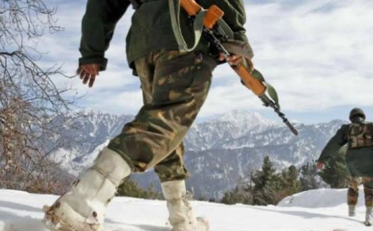 Chinese troops in stand-off with ITBP along LAC in Leh's Demchok; China objecting to civilian project in border areas