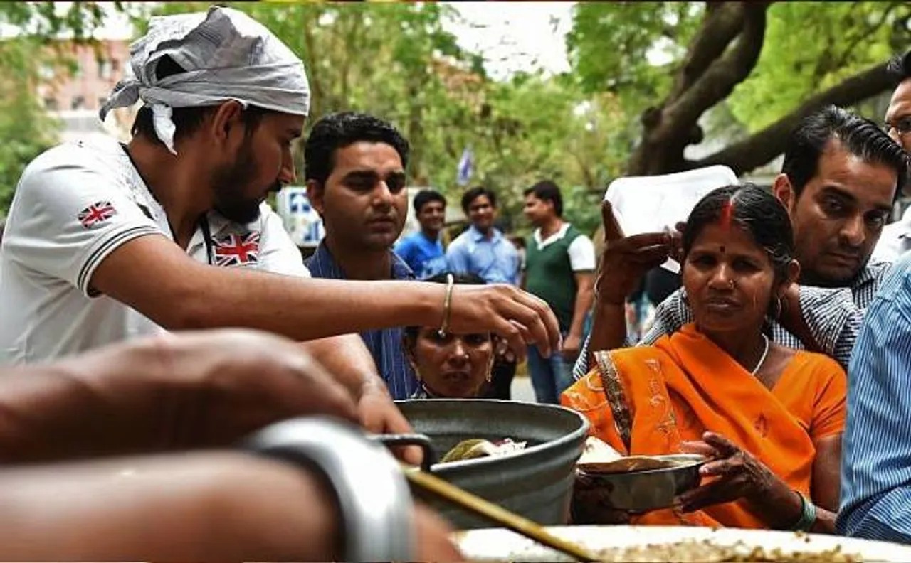One dead, 95 others fell ill after consuming food at community kitchens in Mathura