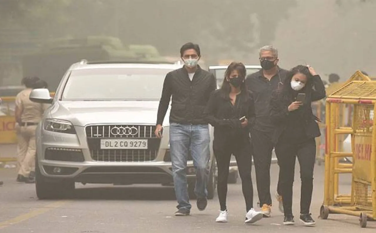 Delhi's toxic smog leads to spike in sale of air purifiers, face masks on e-commerce platforms 