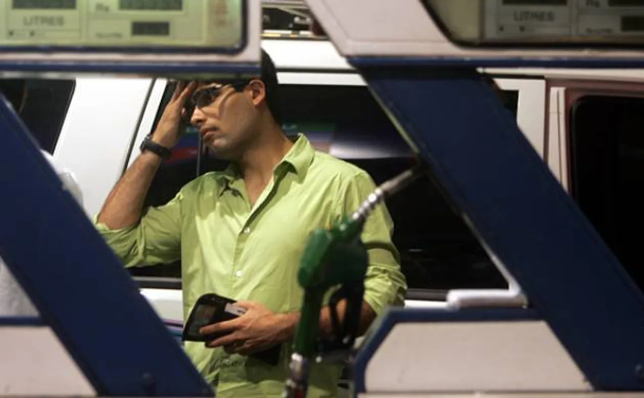 This is where you can use Rs 500 and Rs 1,000 notes till November 11