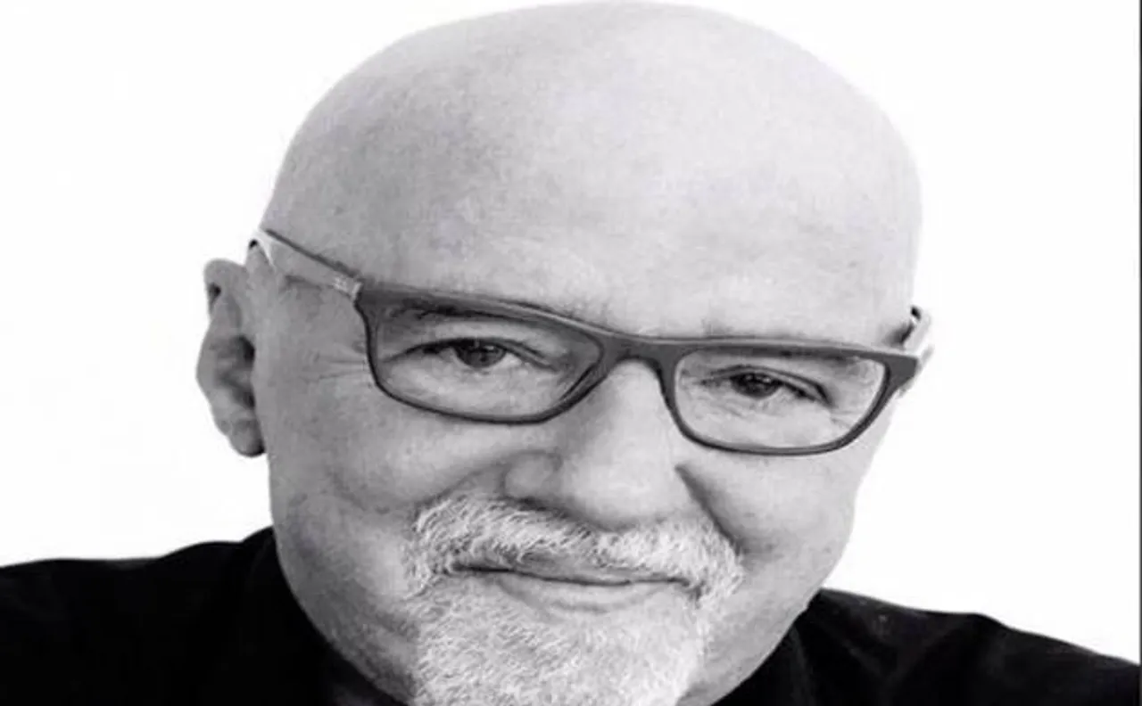  Some call this â€˜piracyâ€™, I call it a medal to any writer: Paulo Coelho â€