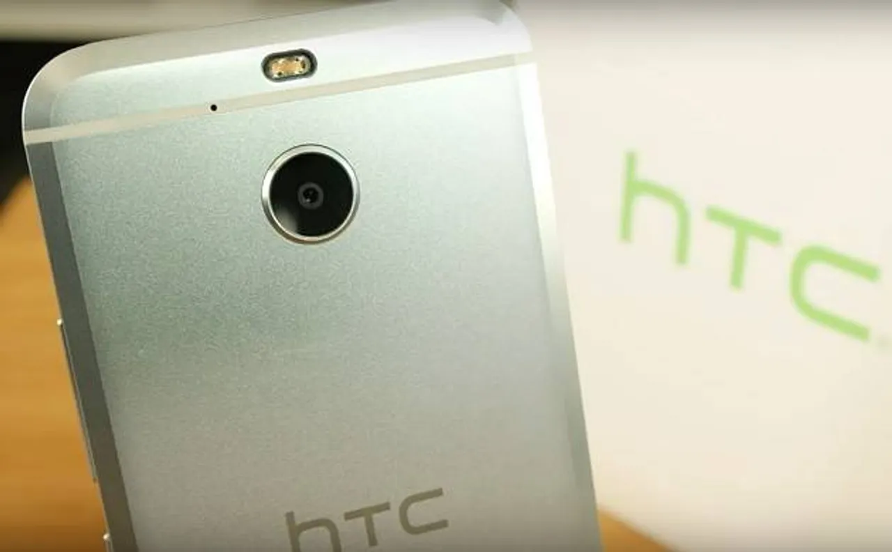 New HTC Bolt with no headphone jack, IP57 rating and Quick Charge 2.0 facility launched