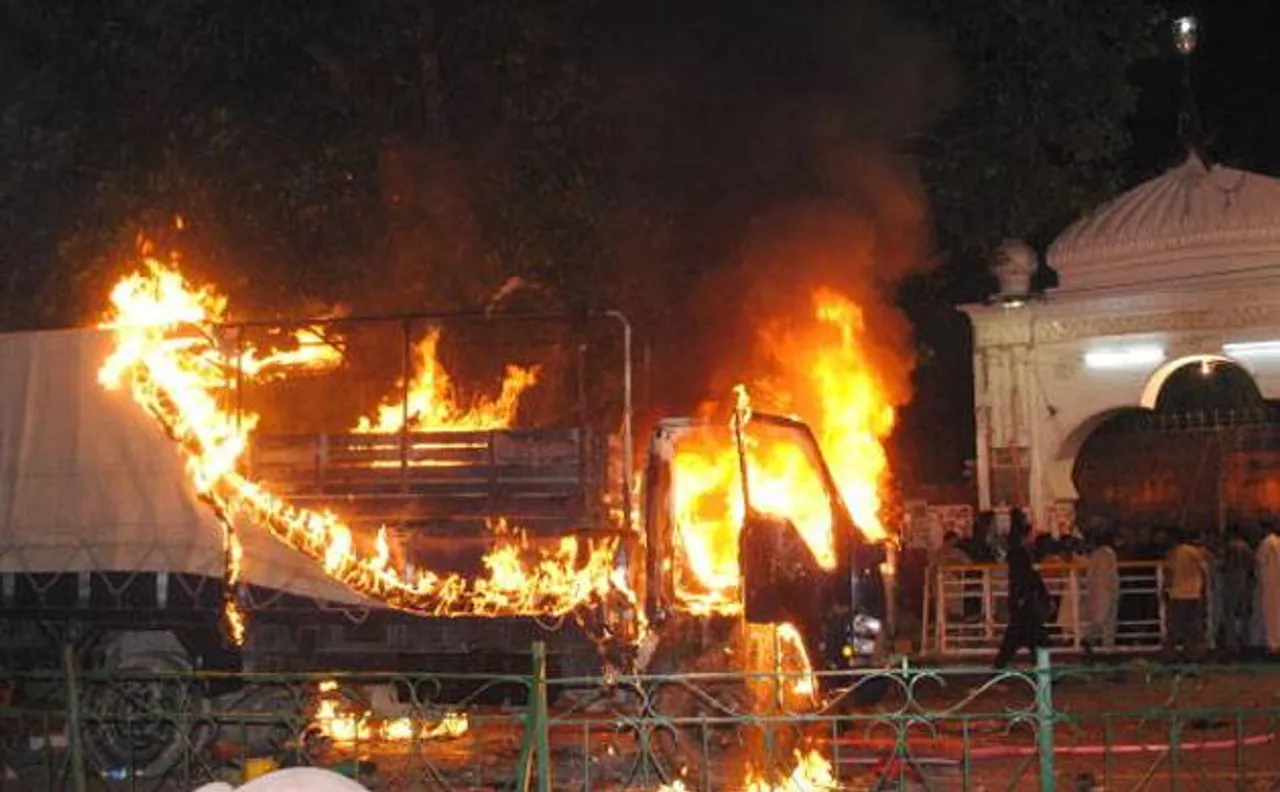 43 people including women, children killed in blast at Dargah in Pakistan