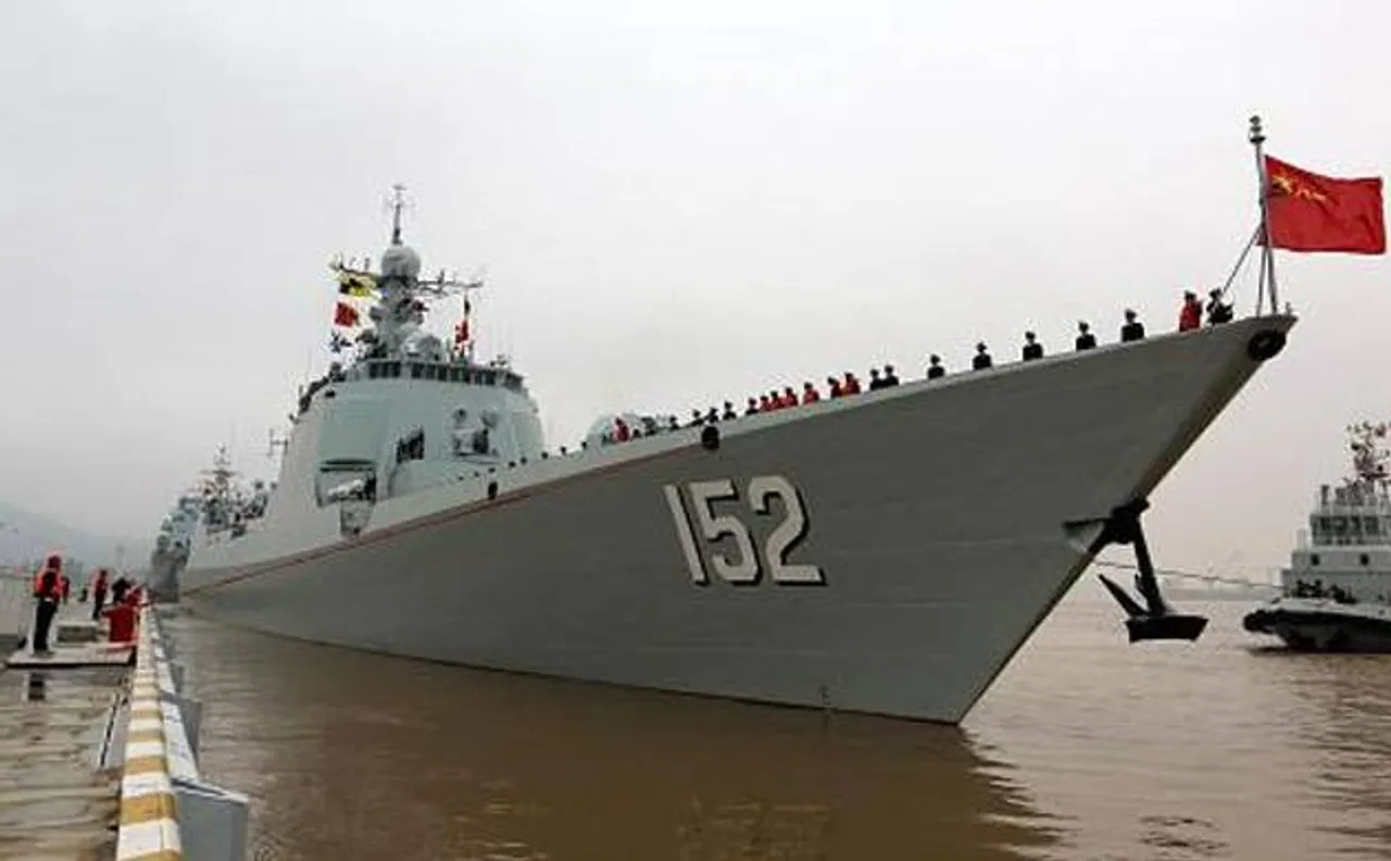 Chinese ship opens new trade route through port in Pakistan 