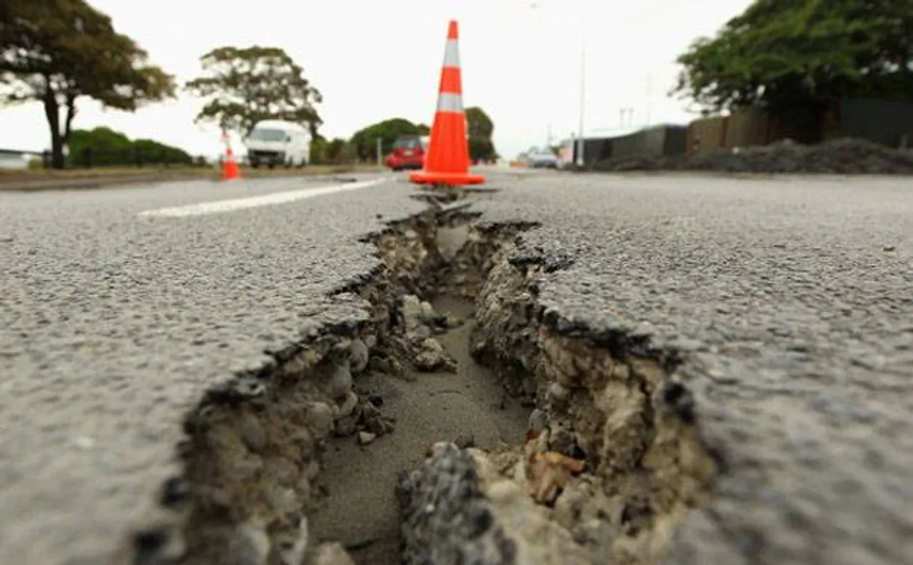 7.4 earthquake jolts New Zealand on Monday morning; experienced in Christchurch, Auckland, Wellington 