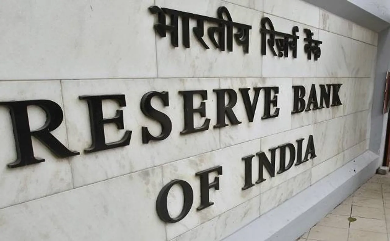 Re-calibrated ATMs may dispense Rs 2000 from today