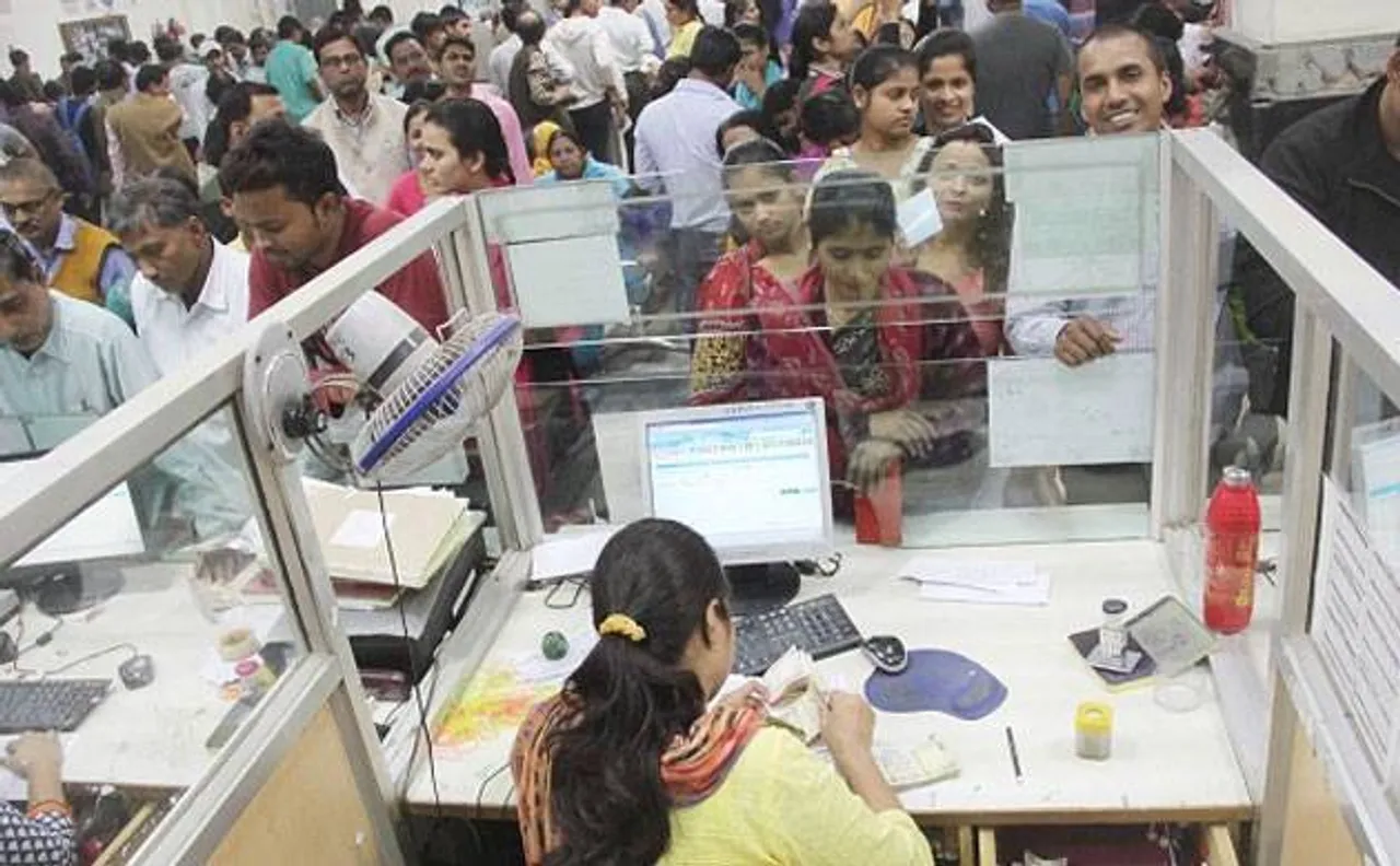 PM Modi's currency ban move could end up as costly political joke: Chinese media
