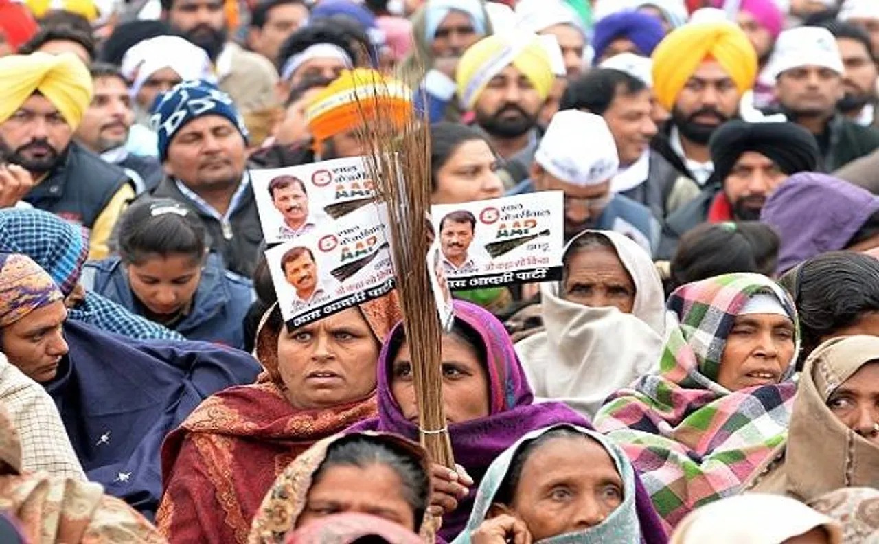 As Punjab polls near several AAP, SAD members join Congress