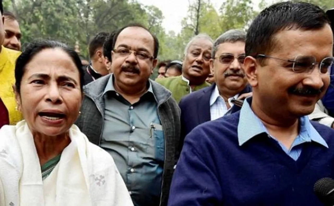 Complaint filed against Kejriwal, Mamata Banerjee for protesting against demonetisation in Delhi