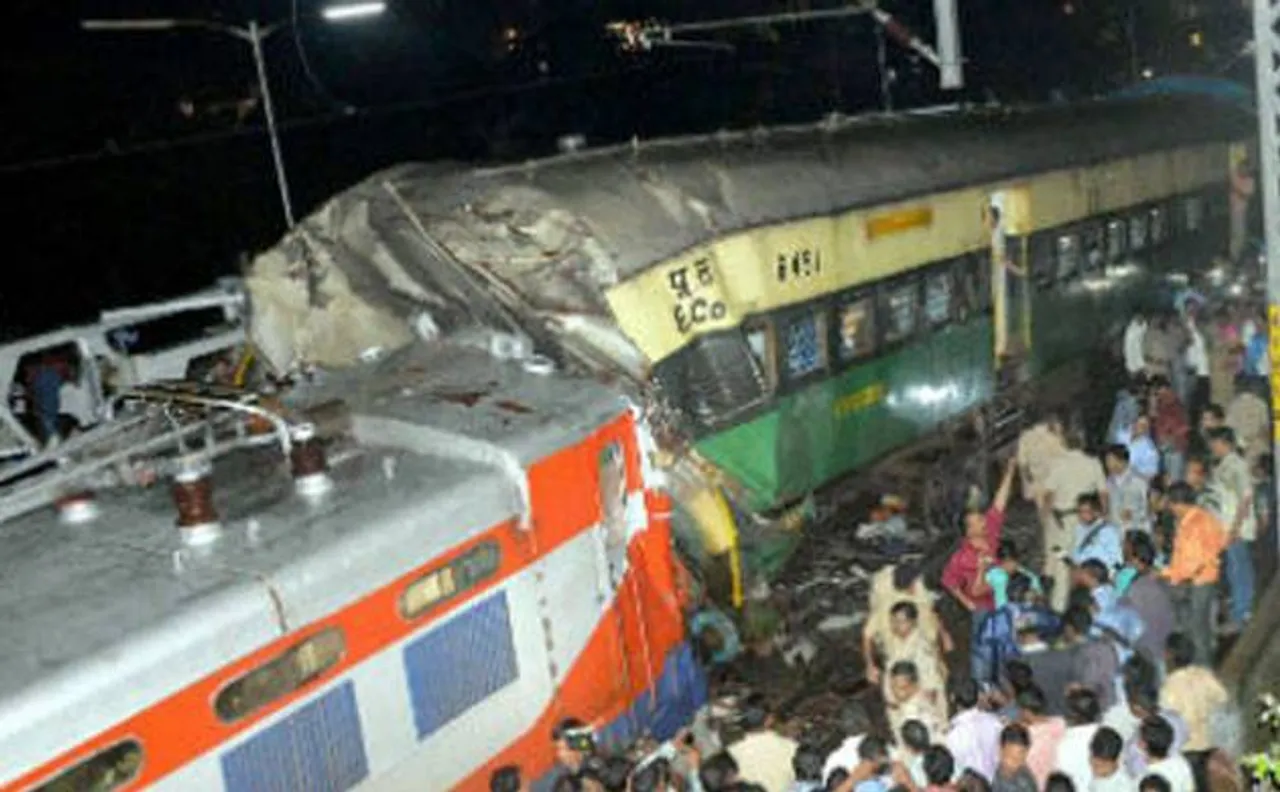 Iran: 31 killed after passenger train rammed into intercity express at Tehran