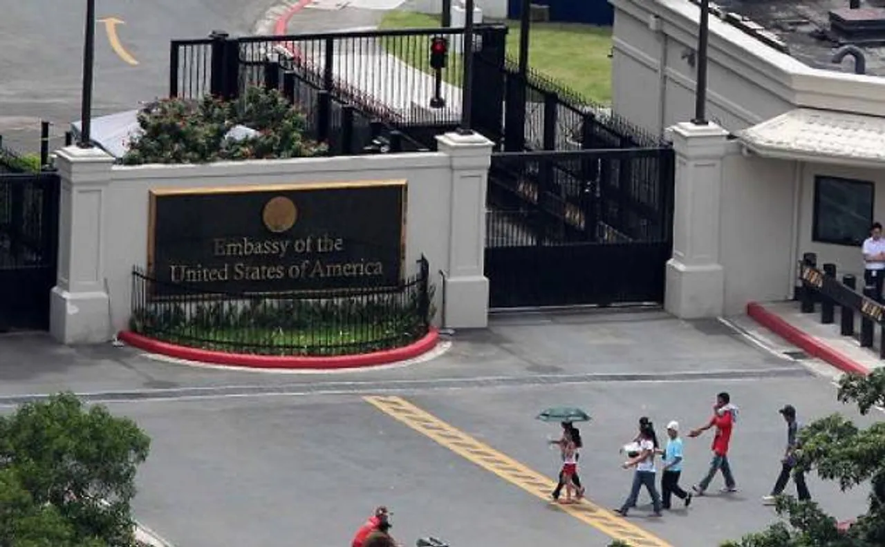 Bomb safely detonated outside US Embassy in Philippinesâ€™ capital Manila