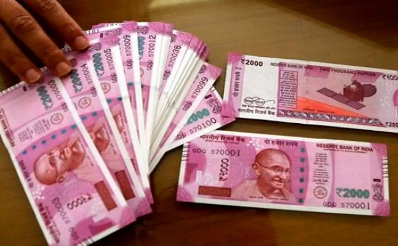 3 postal employees booked for exchanging new currency notes meant for public distribution