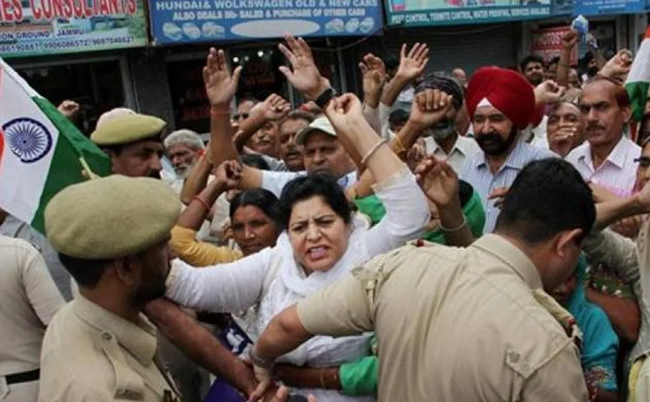 Govt approves Rs 2,000 crore development package for refugees from PoK