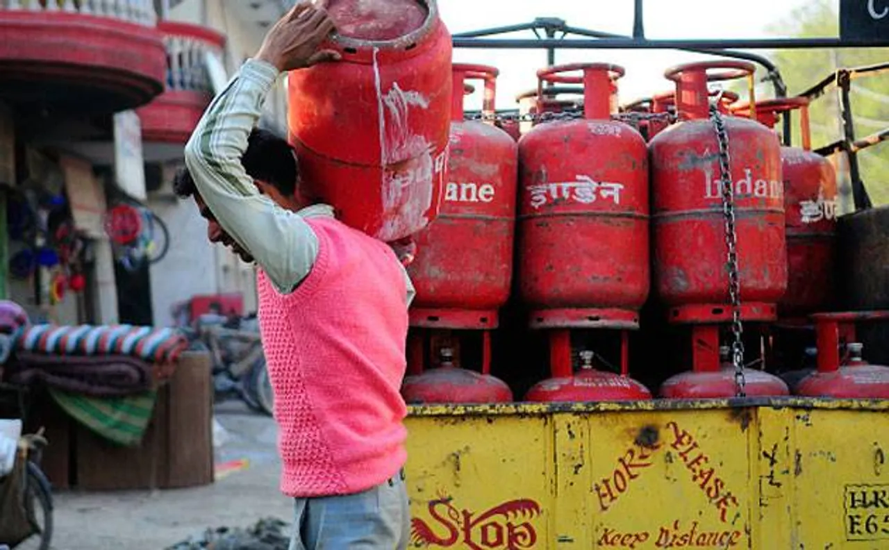 Subsidised LPG rate hiked by Rs 2 per cylinder; ATF price cut by 3.7 per cent