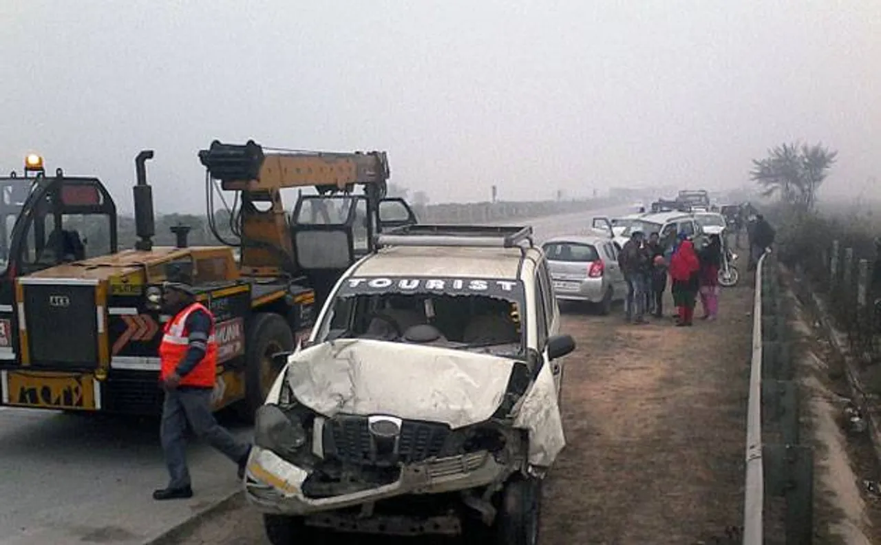 Fog: Three persons killed, more than six injured in separate accidents on Yamuna Expressway