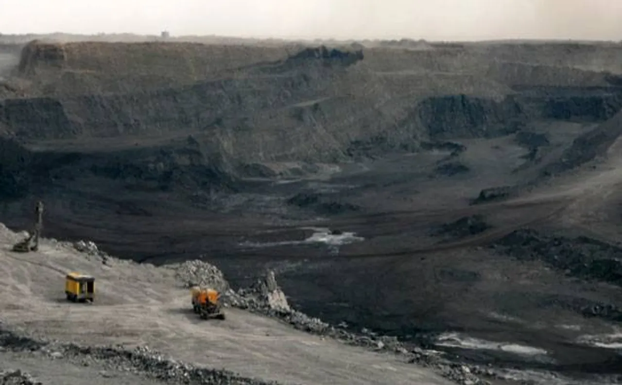Coal mine explosions in China kills 38 workers