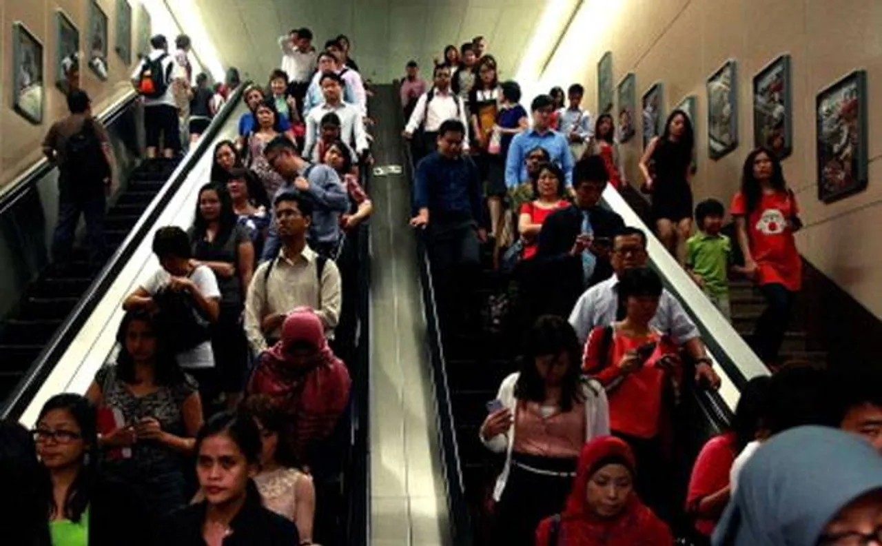 Escalator malfunctions at Rajiv Chowk Metro Station, 4 people injured