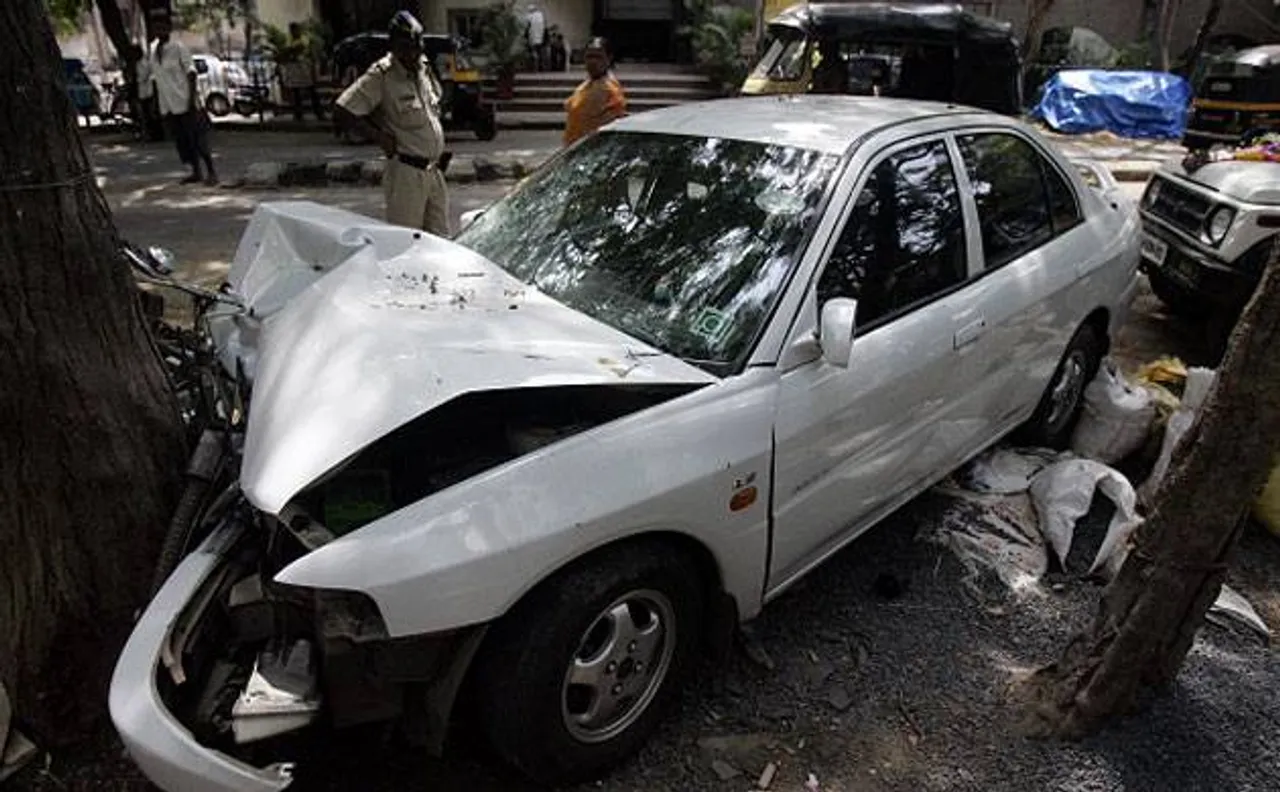 Road accidents claim 1.46 lakh lives, injure 5 lakh people in 2015