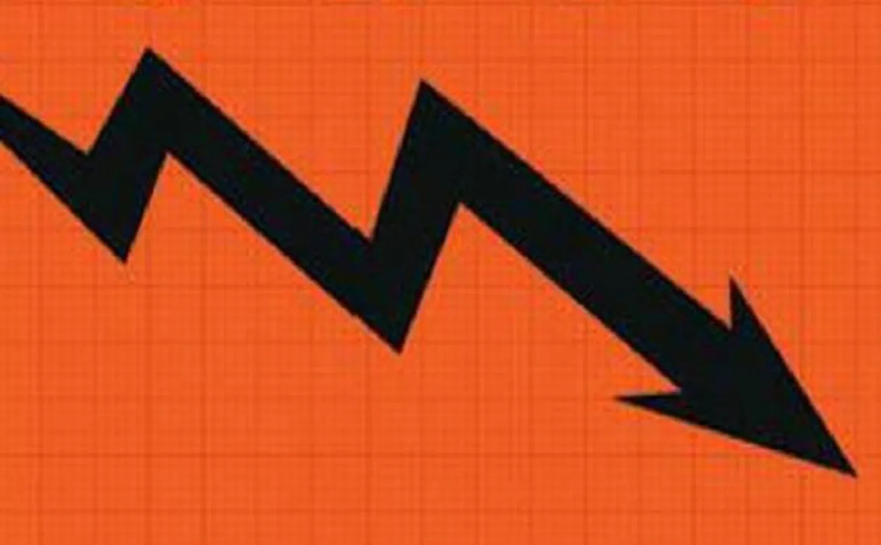 Telecom industry may lose 5-7 per cent revenue post Jio debut, demonetisation in next two quarters: ICRA