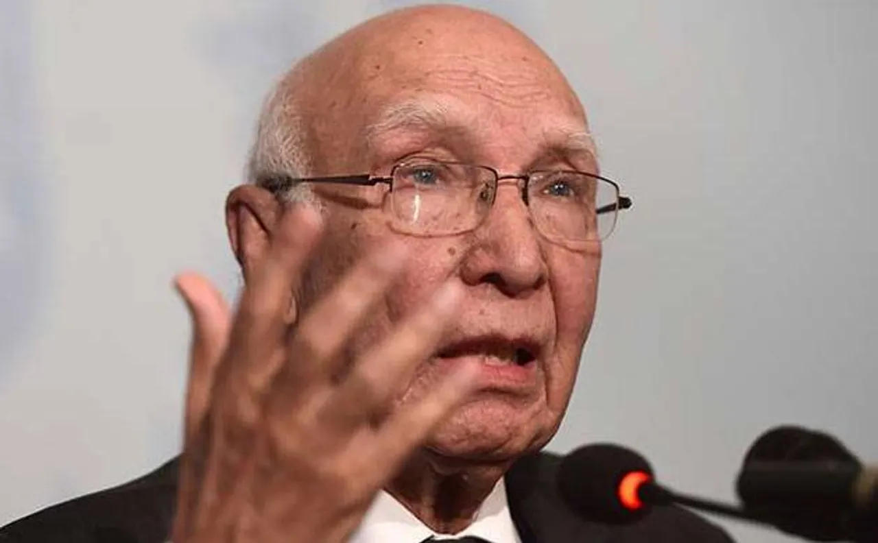 Dossier on alleged Indian spy Kulbhushan Yadav did not have any conclusive evidence, says Sartaj Aziz