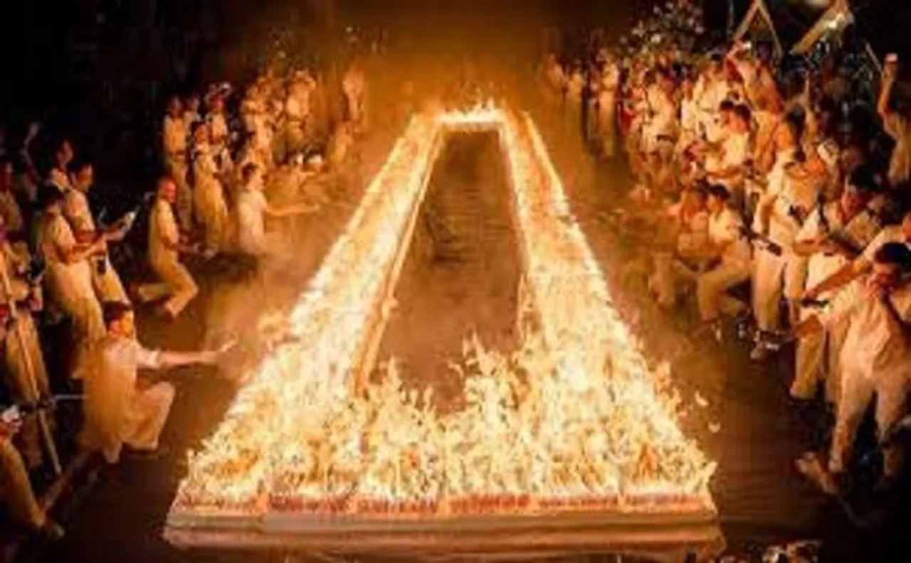 Indian spiritual guru's birthday cake sets Guinness World Record for its candles in US