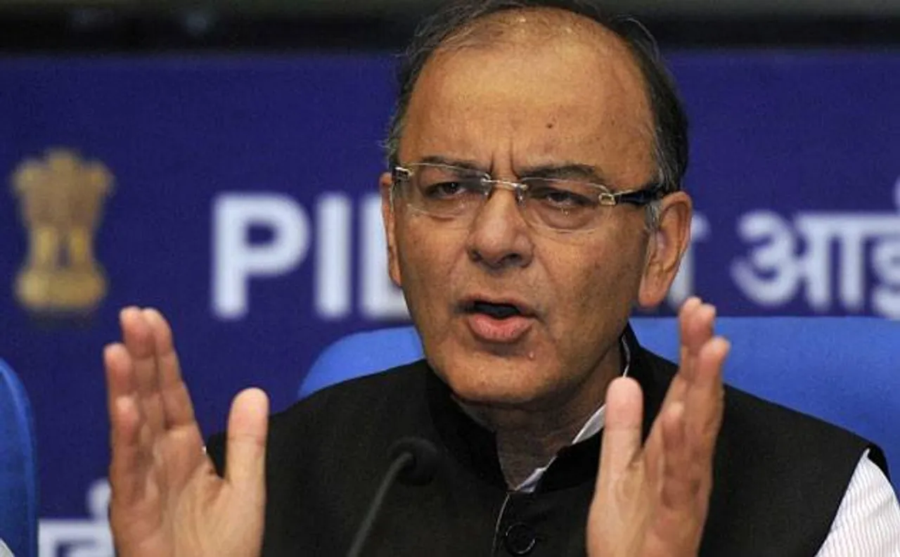 Finance Minister Arun Jaitley warns depositing old notes in banks wonâ€™t convert black money into white