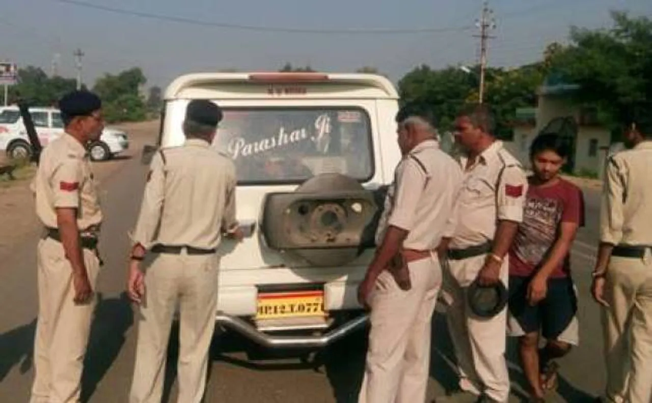 Ten juveniles thrash guard, escape from MP remand home