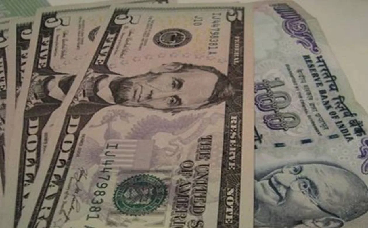 Indian rupee sees continuous drop in forex reserves amid demonetisation