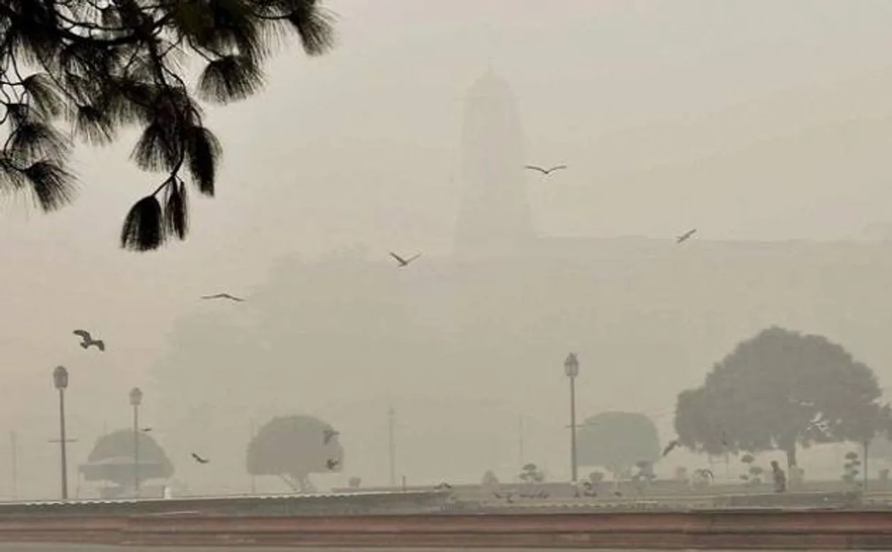 Air pollution may weaken working of blood vessels in lungs