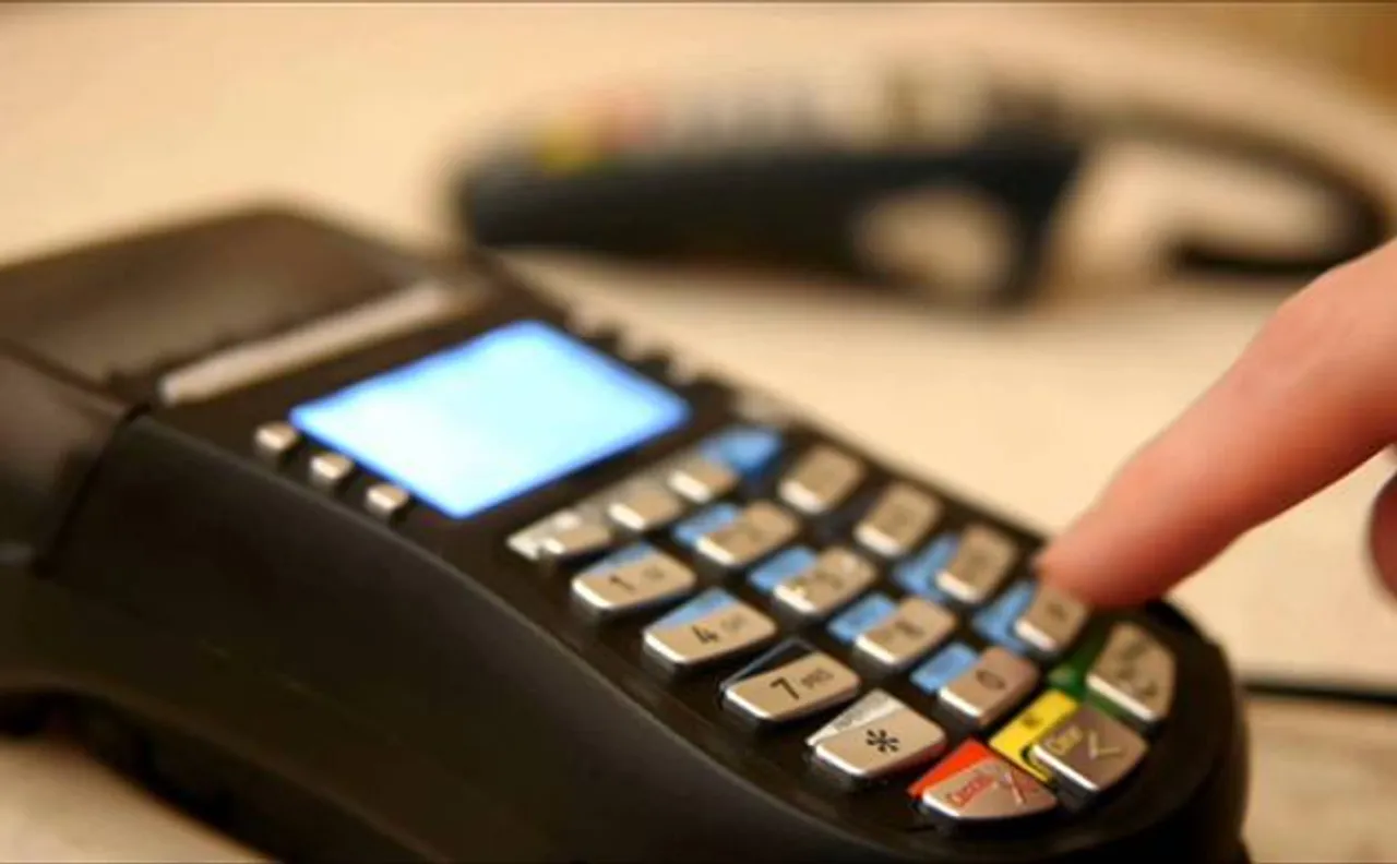 Post-demonetisation cash chaos: 3 held for installing card-reading devices in POS machines