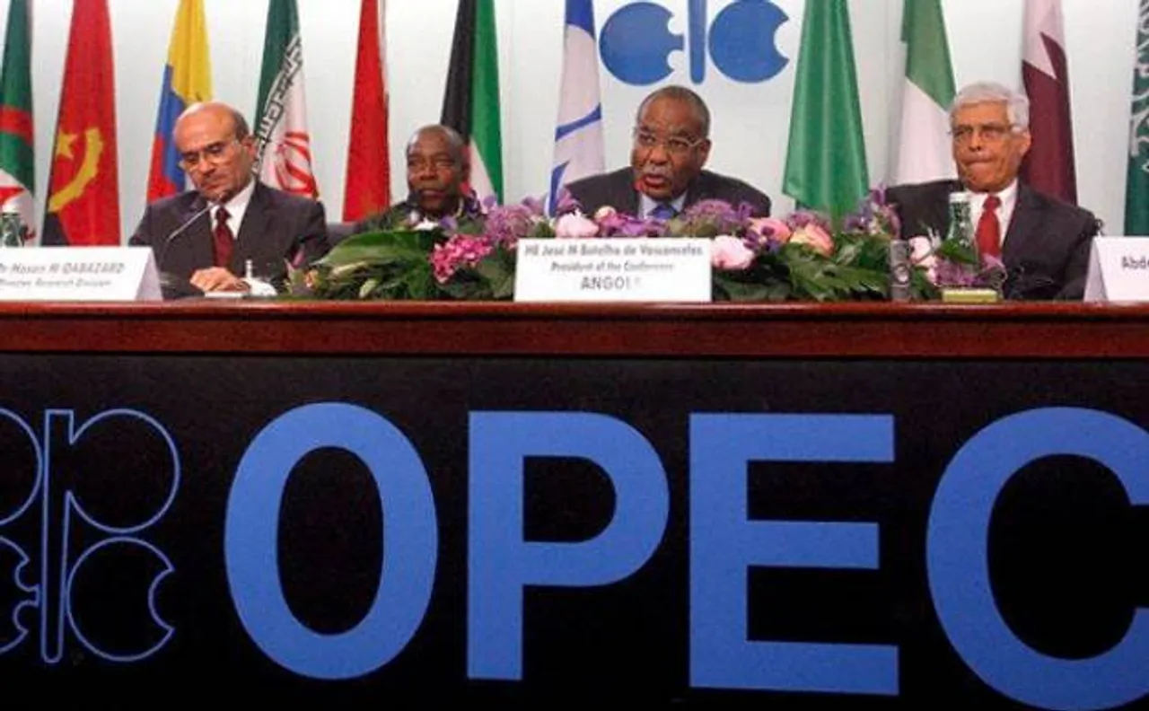 Non-OPEC producers agree to cut output by 558,000 barrels/day