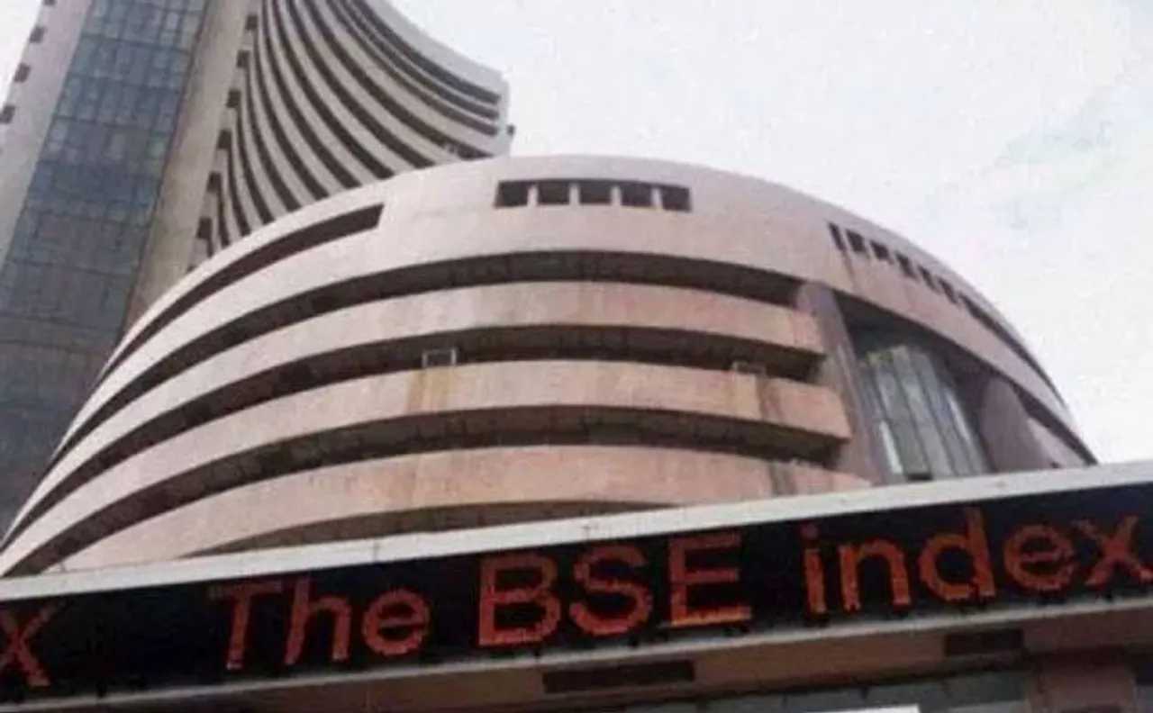 Sensex plunges 232 points as oil prices soar