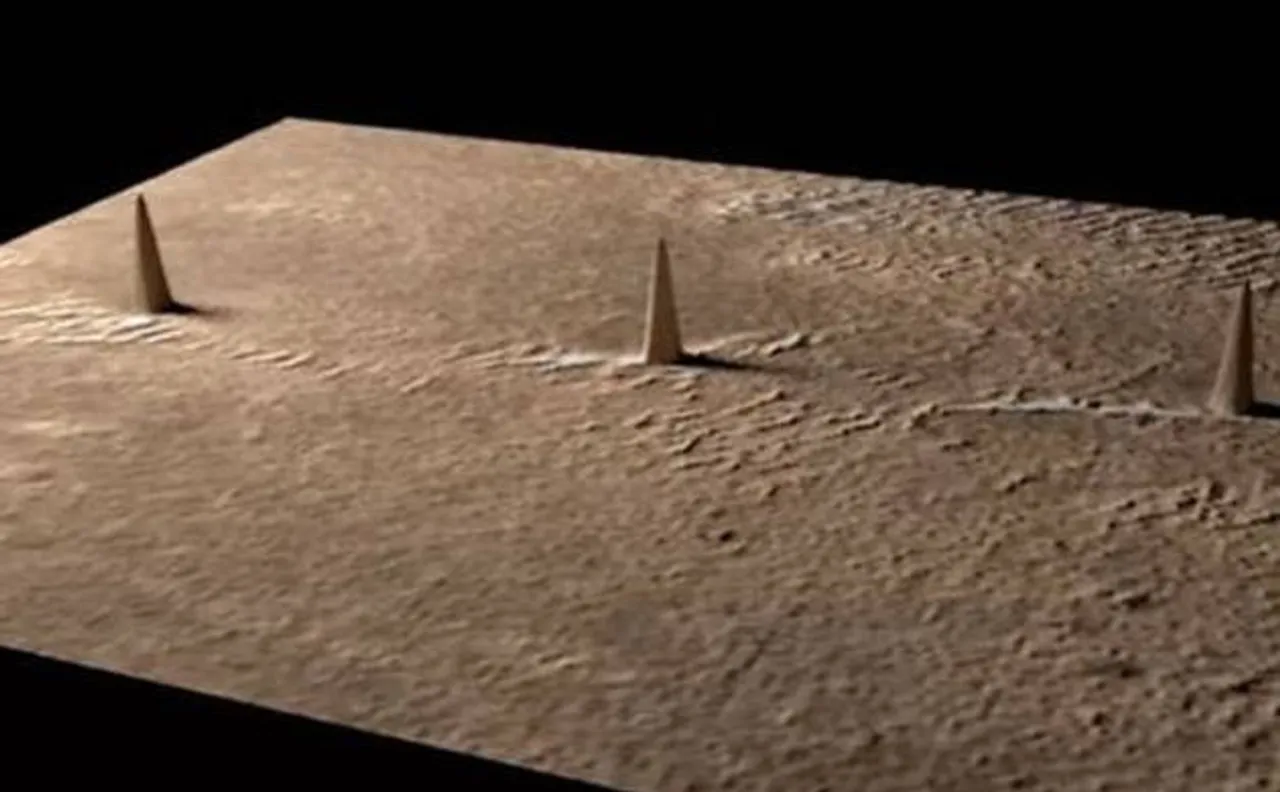 Watch Video | Aliens exist on Mars? 'Three towers' arranged in perfect straight line found on the red planet by UFO hunters