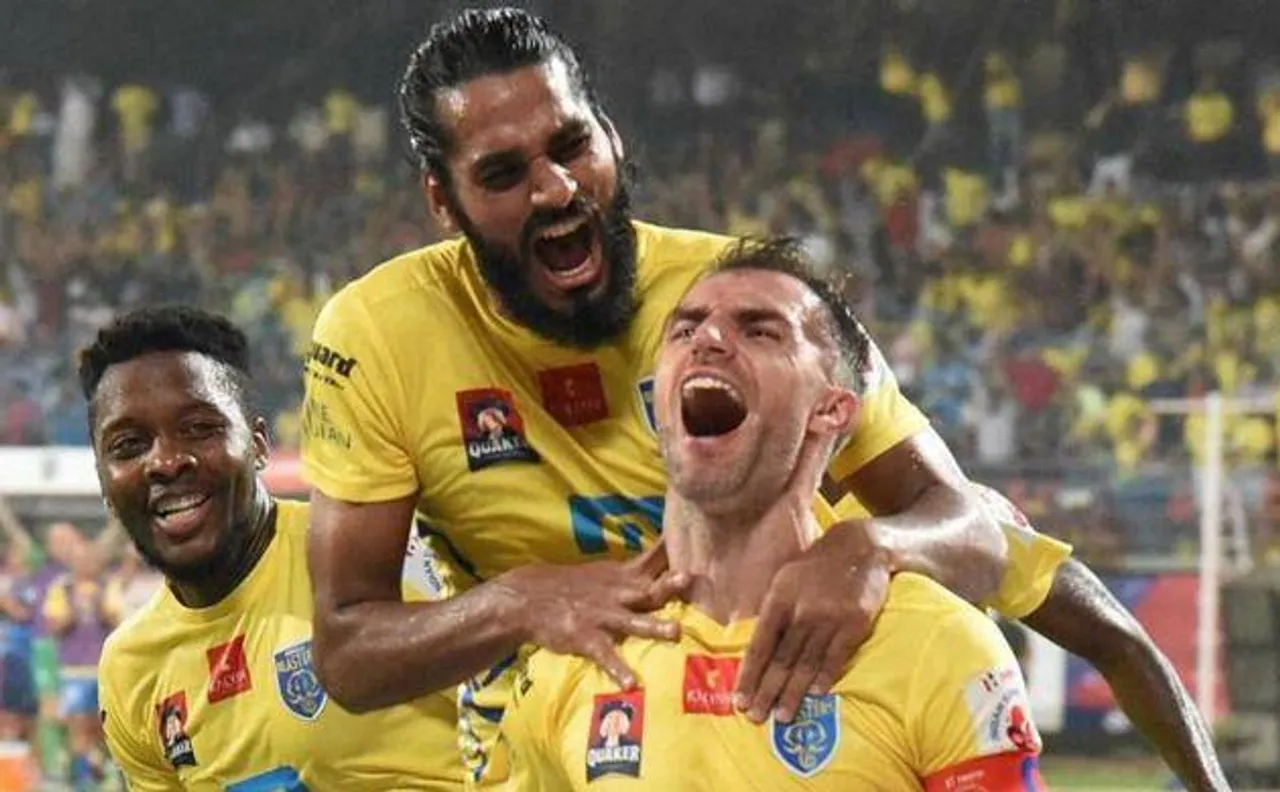 ISL 2016: Kerala Blasters win in penalty shoot-out against Delhi Dynamos; set title clash with Atletico de Kolkata
