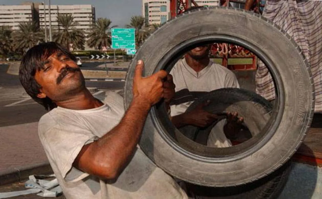 58000 Indian workers issued emigration clearance for jobs in Gulf in past 2 years