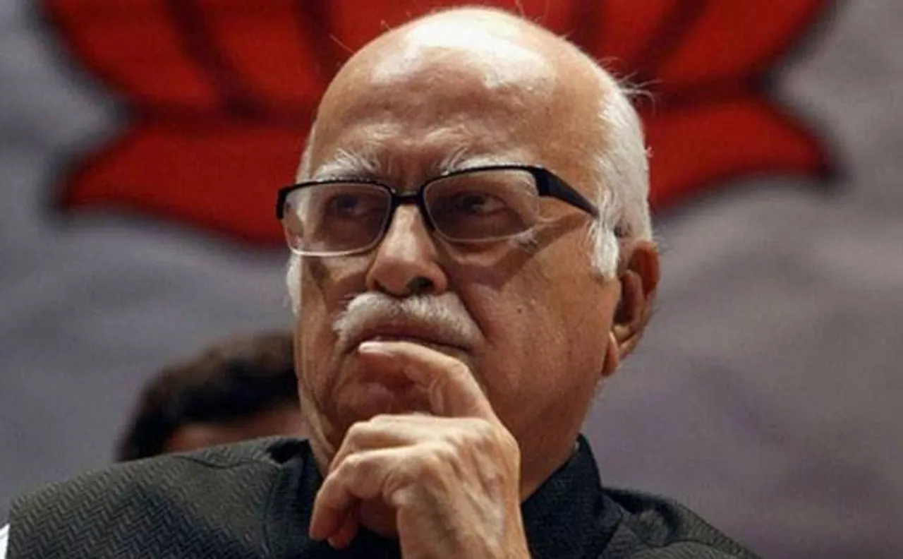 LK Advani upset over Parliament logjam, says he feels like resigning