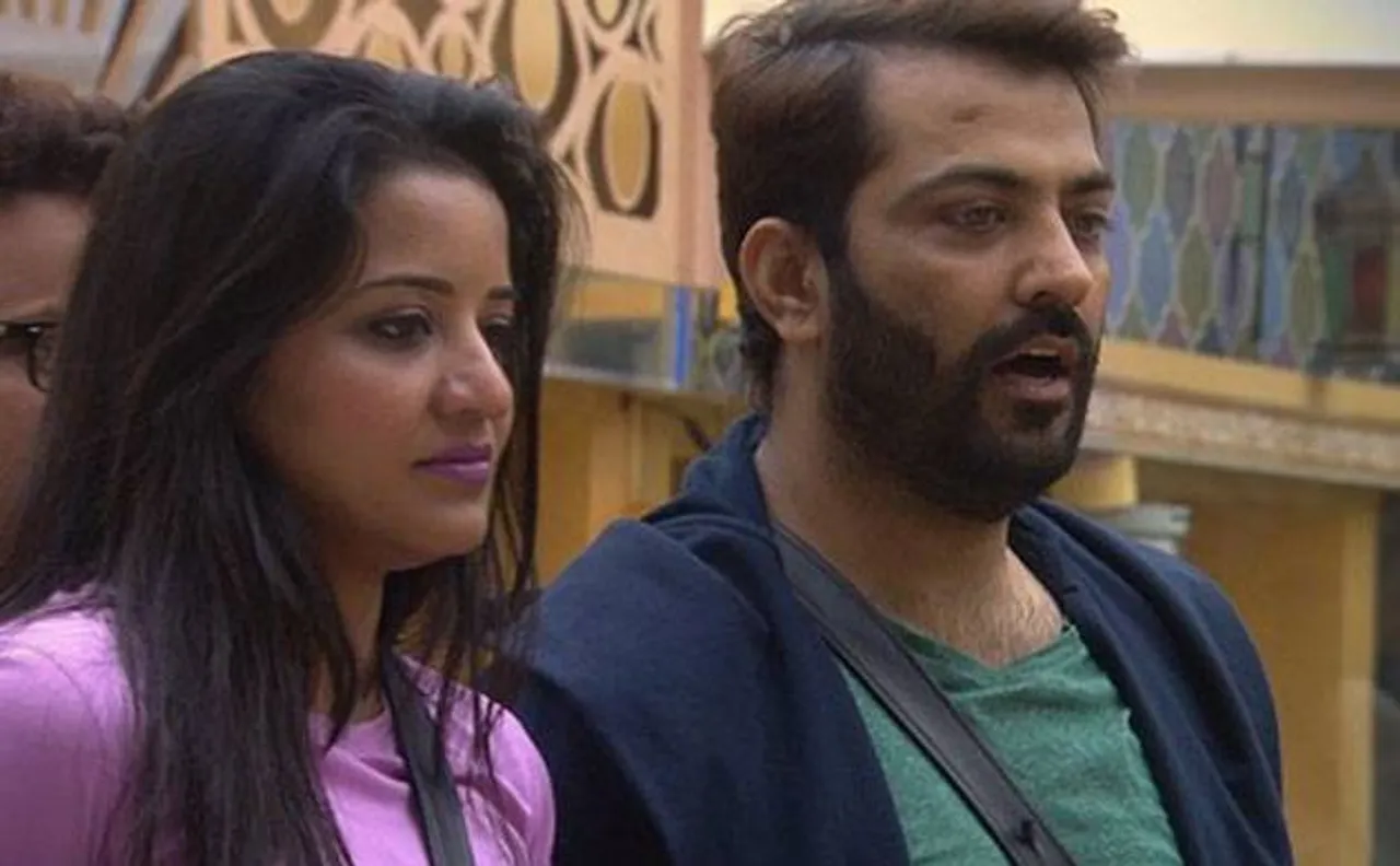 Bigg Boss 10: Miffed with her closeness with Manu, Mona Lisa's boyfriend calls it quits