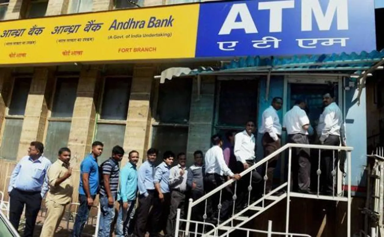 Cash crunch | Withdrawal limits to be reviewed after Dec 30: Finance Ministry 