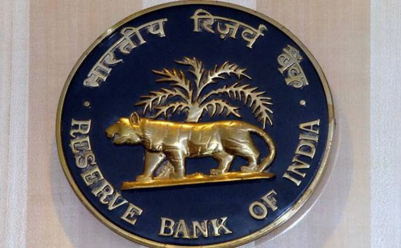 Old Rs 500, Rs 1,000 banknotes over Rs 5,000 can now be deposited only once per account till Dec 30