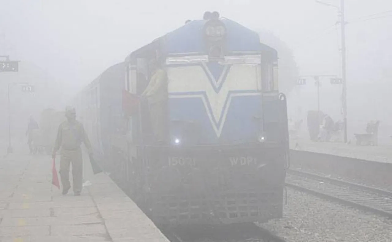 Dense fog continues to affect train and flight services in North India