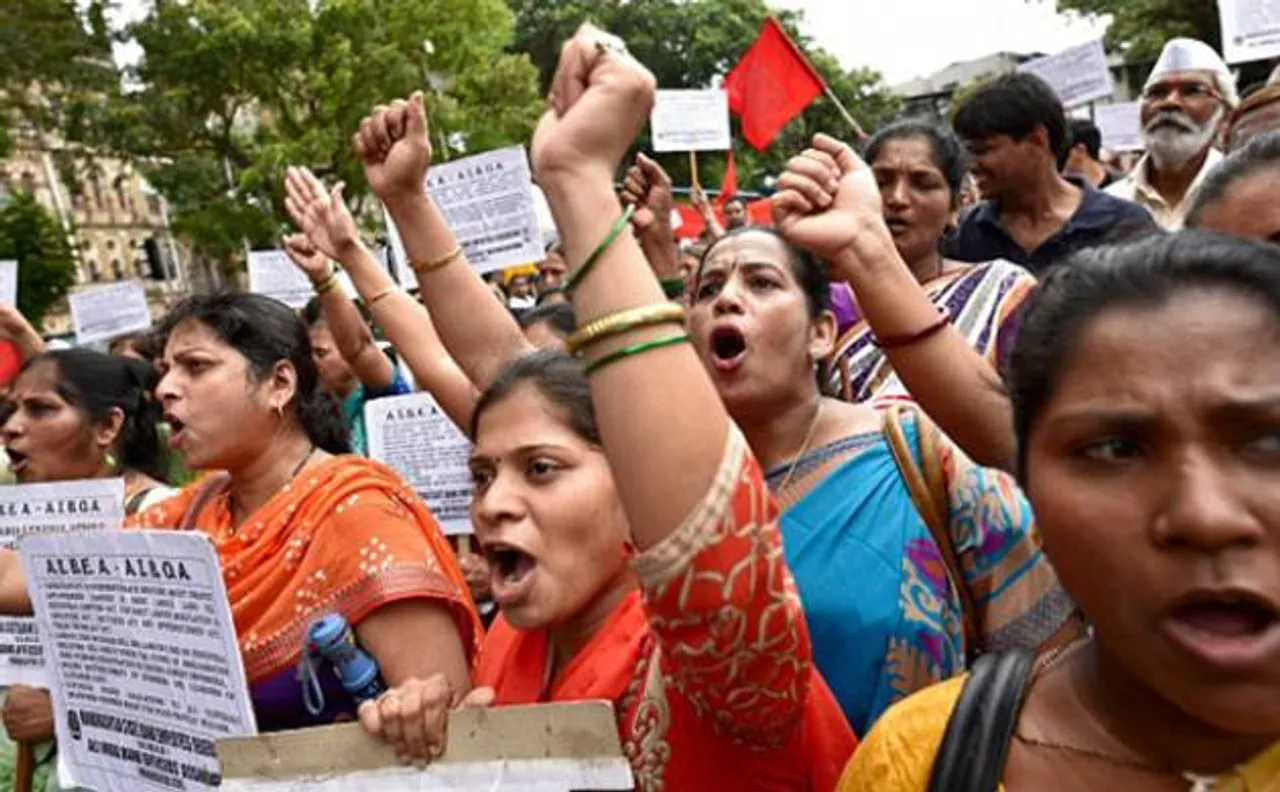 Demonetisation aftermath: Bank unions call for agitation over note ban-related issues