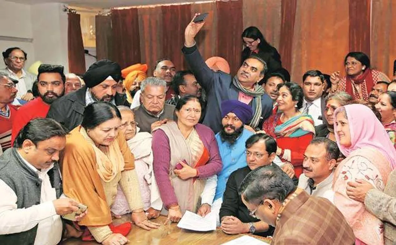 Relief for PM Modi after demonetisation? BJP-SAD alliance wins 20 seats, Congress wins 4 in Chandigarh civic polls