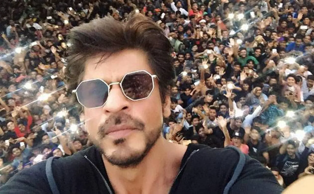 Shah Rukh Khan feels artists should respect their audience
