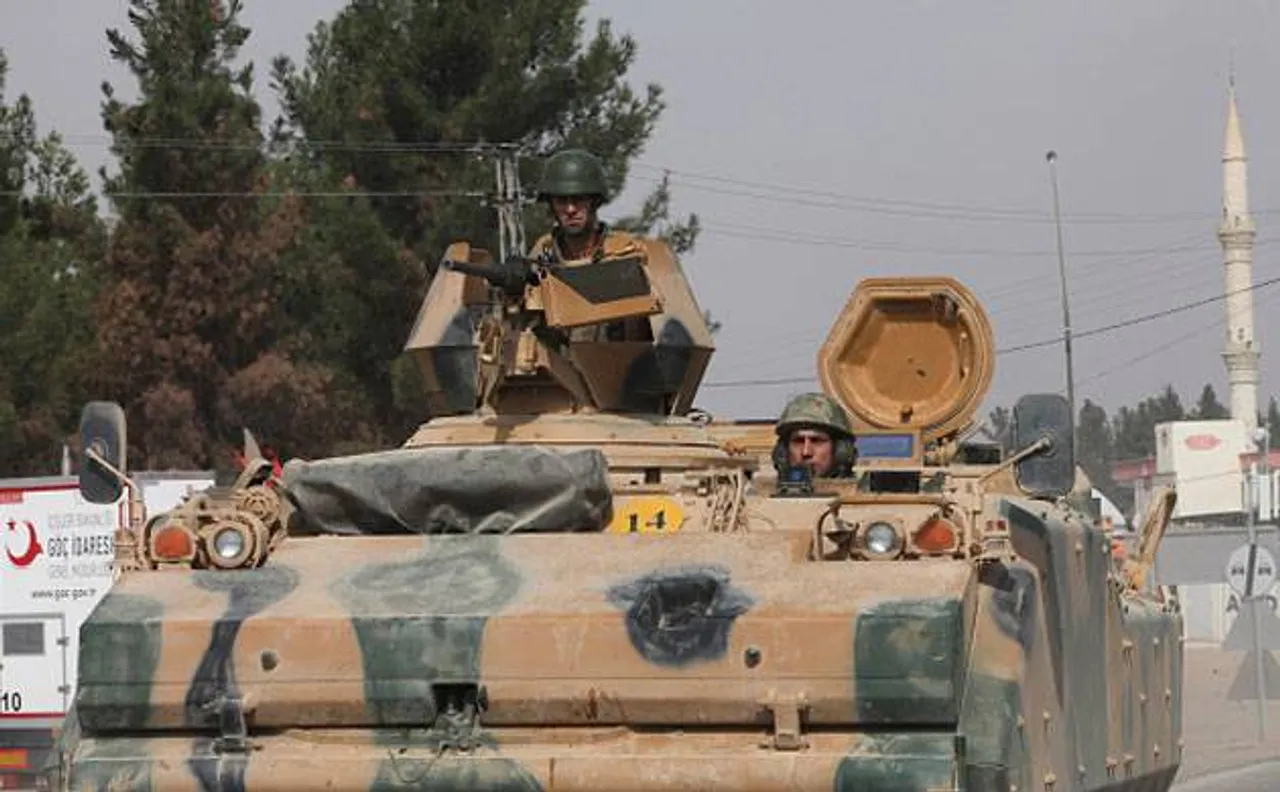 Syria crisis: Regime forces retake full control of besieged Aleppo