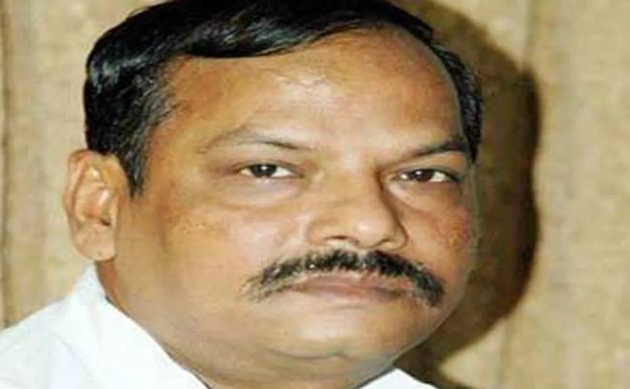 Jharkhand : 18,000 teachers, 2,200 forest guards to be recruited in 2017, says CM Raghubar Das 