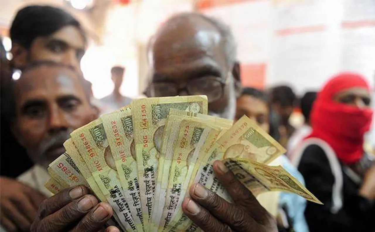 50 days of demonetisation: Common man suffering to continue amid cash crunch