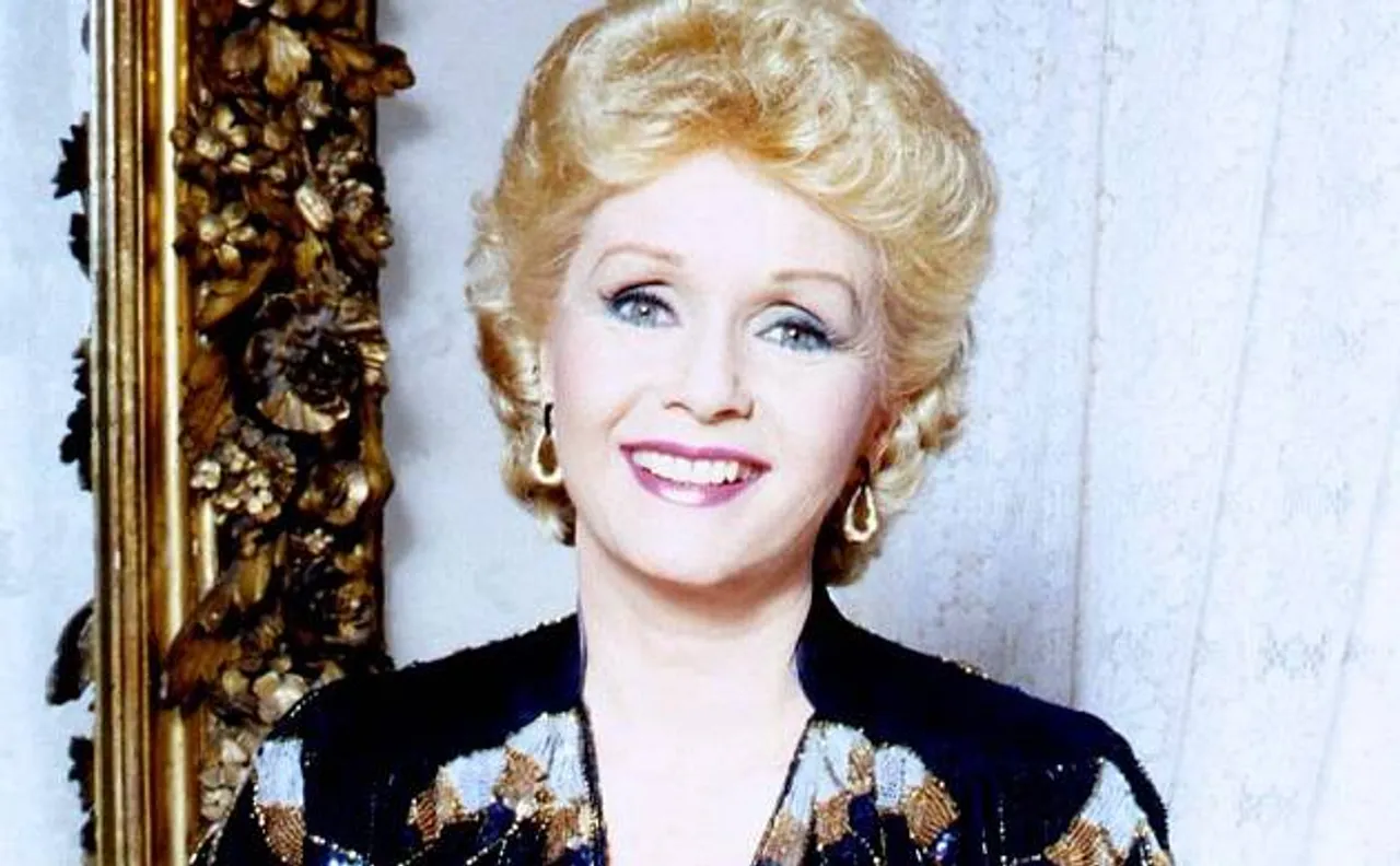Debbie Reynolds, Hollywood legend and mother of Carrie Fisher dies at 84 in Los Angeles 