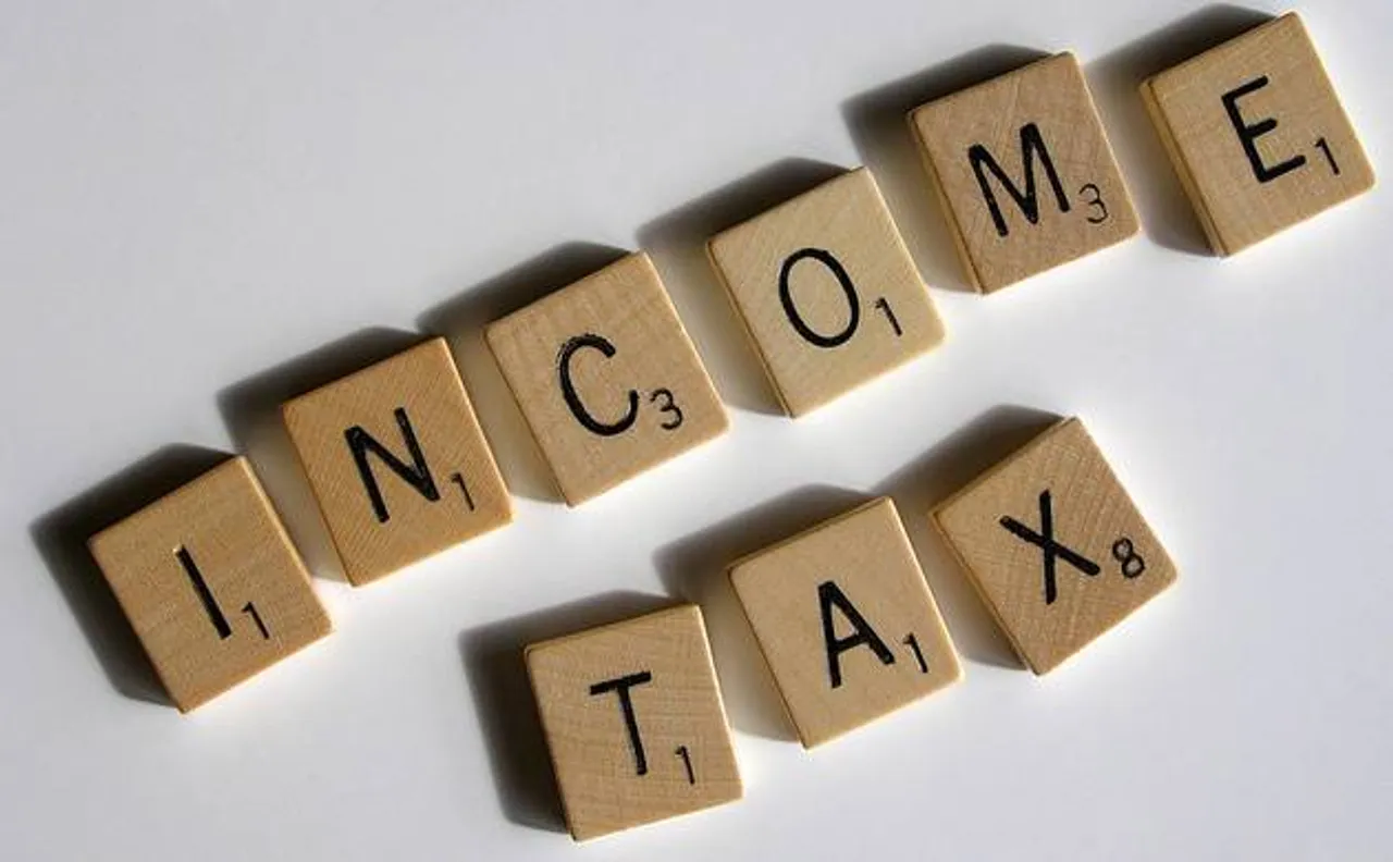 Post demonetisation I-T dept detects Rs 4,172 crore of undisclosed income